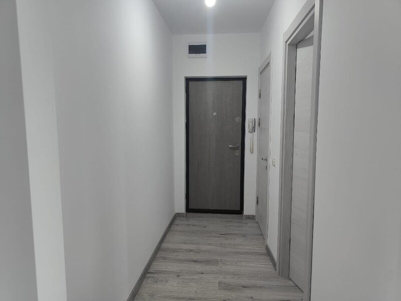 Titan, Brancusi, vis a vis de Parcul IOR,